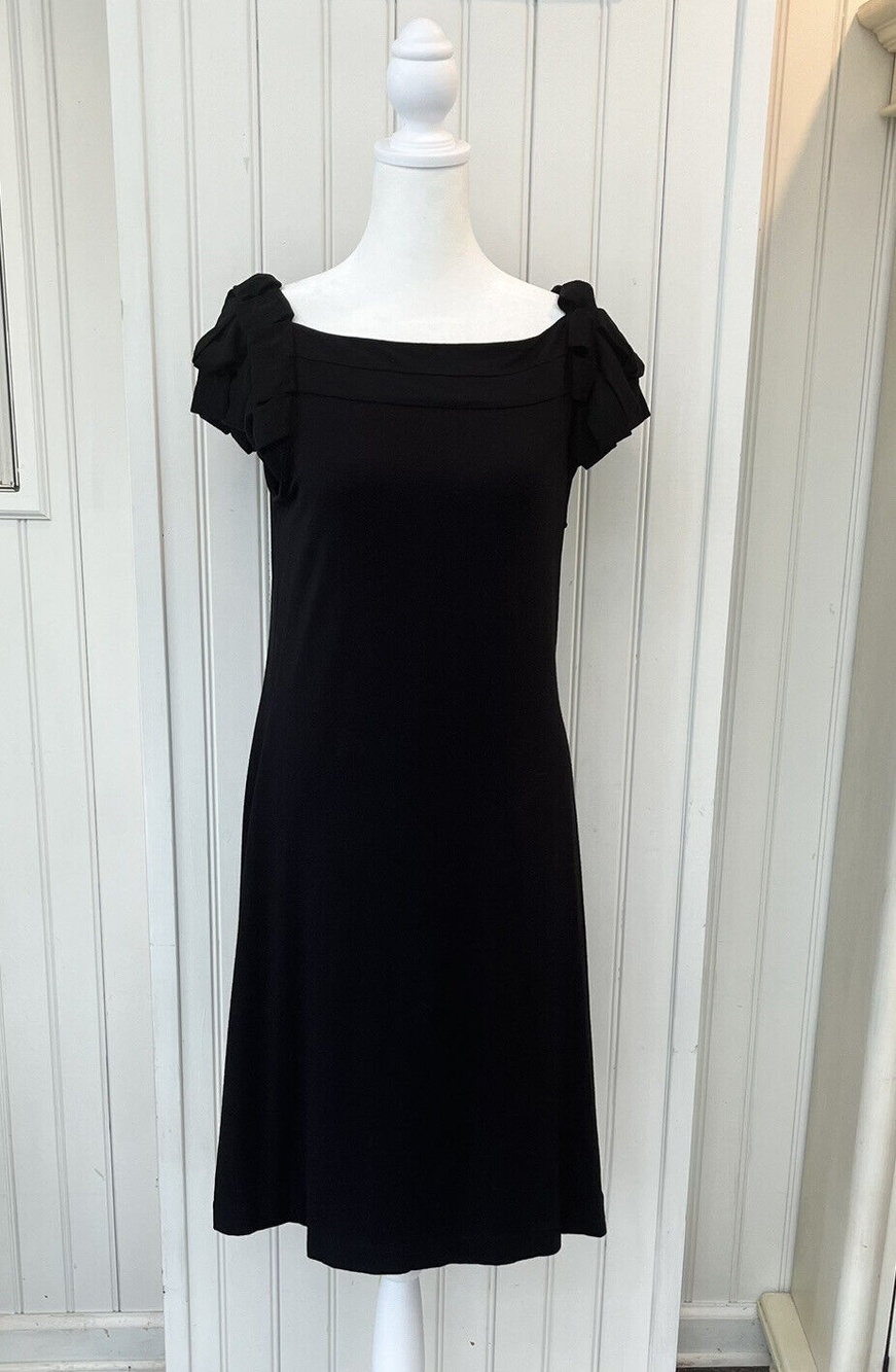 Cynthia Rowley Size M Solid Black Knit Shift Dress Fabric Loop Sleeves Cocktail